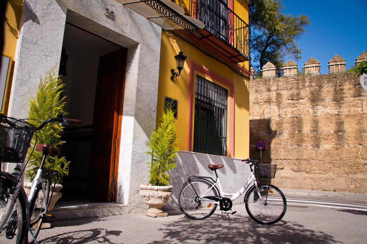 Hostal La Muralla セビリア エクステリア 写真