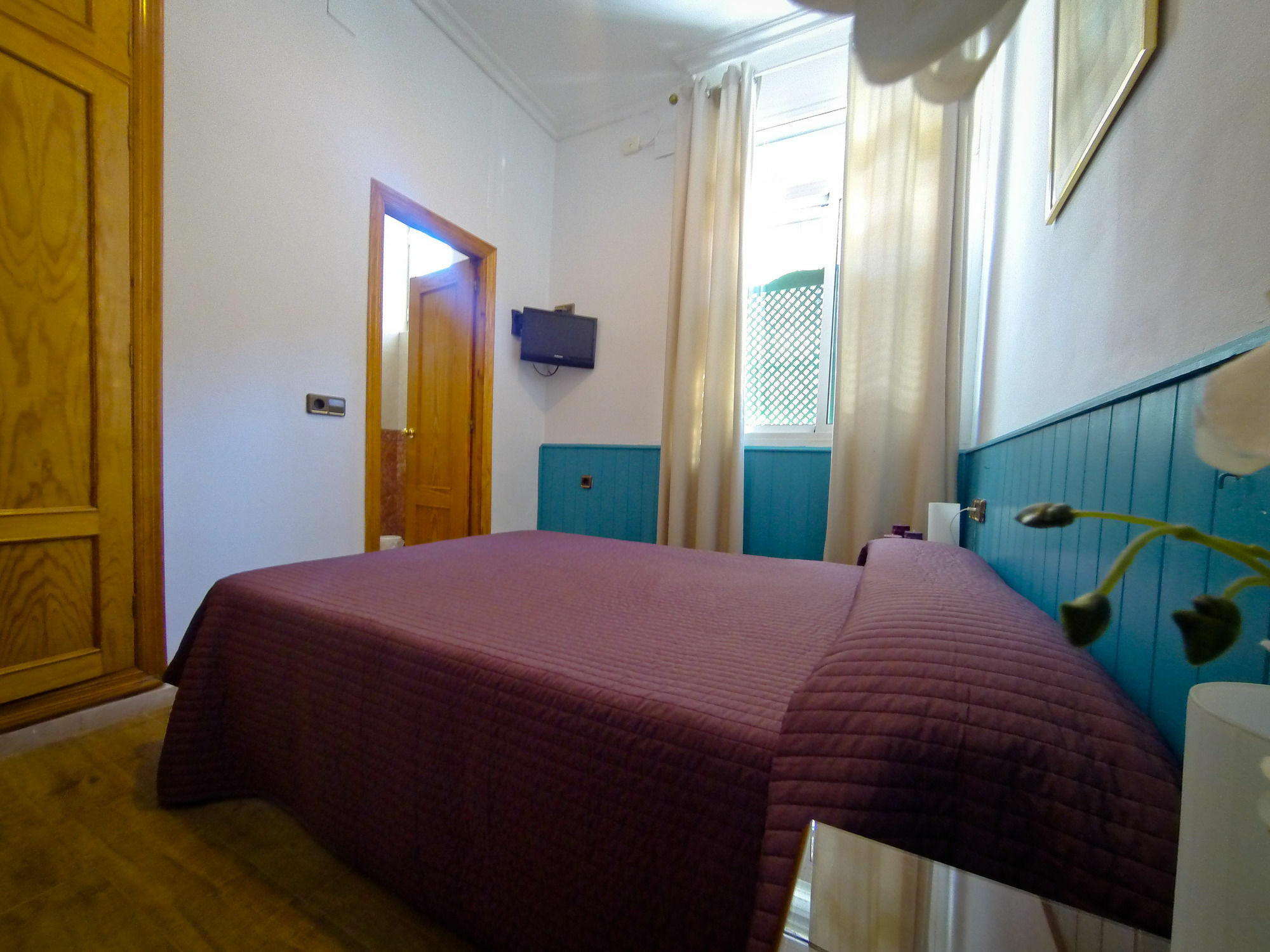 Hostal La Muralla セビリア エクステリア 写真